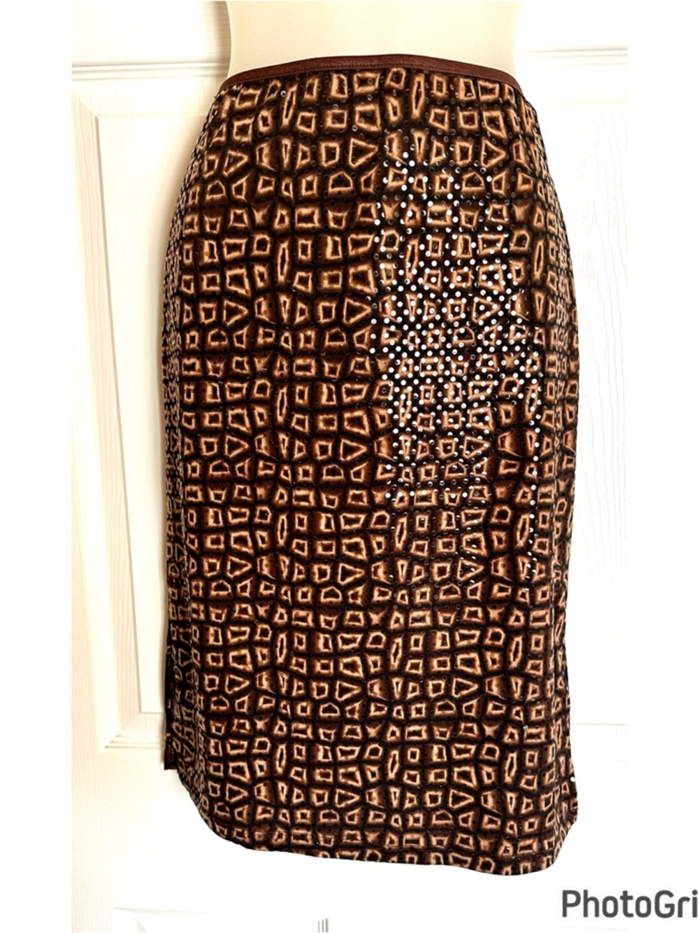 a'gaci Brown Geometric Slinky Sparkly Pencil Skirt